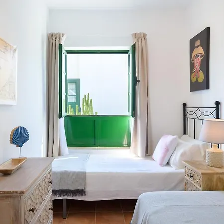 Casa Vela Marina, *